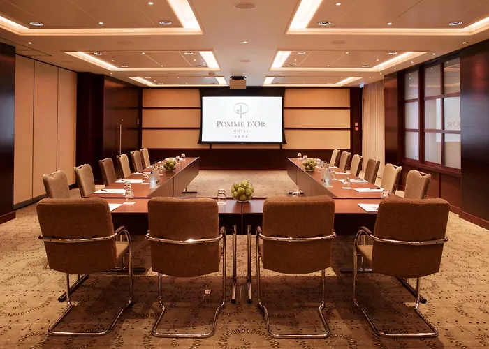 Pomme D'or Hotel 4*